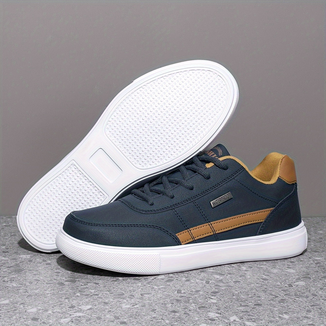 PLUS SIZE Men's Trendy Skate Shoes - Comfy Non-Slip Casual Lace-Up Sneakers for Outdoor Activities